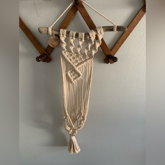 Handcrafted Driftwood Macrame Wall Hanging by Clover Rey NWT - Picture 3 of 9
